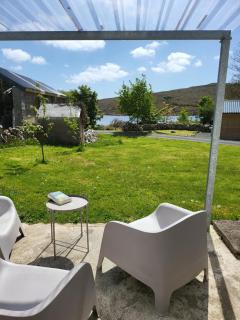 Lake lodging 1 mile from Dungloe max 2adult 1child - 9