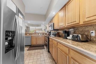 THGL-A5 -Green Mountain Grand Condo - 6