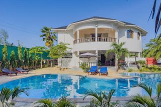 Aroma Villa Diani - 0