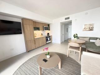 Upscale Miami Apartment Downtown | Sleeps 4 - 8