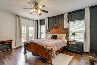 8-Acre Family Reunion Retreat! 8 Mi to Bentonville - 1