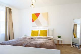 Central - Modern - Quiet - 6