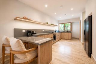 4 Bedroom Villa 3 Pools in Hotel Zone - 3