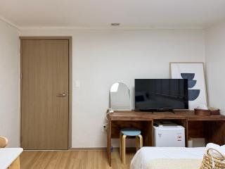 The Shim Hotel Busan Station - 2mins to Busan Station - 3