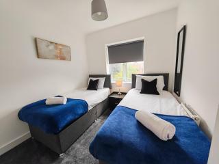 Prince William House - Spacious 3 Bed in Derby - 9