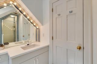 Nine Hearths Estate - Stowe - 8
