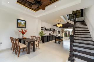 Rosie Private Wooden Villa - 8