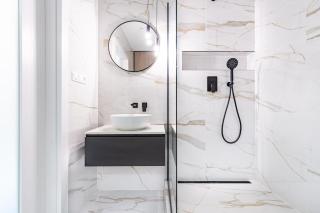 MCK Apartments - 7