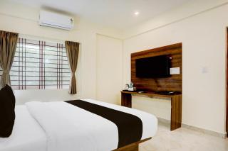 Super Hotel O PANVITH SUITES near Bangalore International Airport - 6