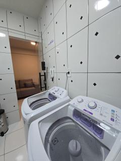 Quarto com Ar Condicionado e banheiro no centro - 7