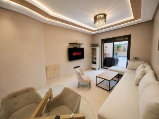 GUELIZ, majorelle, Beautiful apartment with large terrace - 0