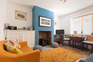 JACKS COTTAGE - Cosy Cottage in the Heart of Richmond - 4