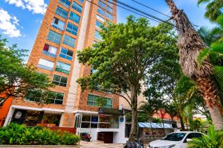Luxury Laureles-LA 70-Medellin Stunner - 6