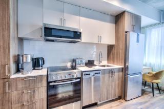 Executive Class Apartments with Gym VIP & Students in Downtown MTL Dawson Concordia Mcgill - 7
