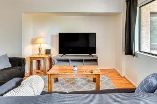 Work, Hike & Swim: Central Tucson Condo w/ Pool - 5