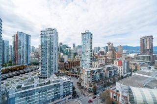 Sky-High Luxury 2BR 2BA Panoramic View + DT Core - 5