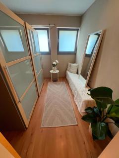 Separate Area mit Schlafzimmer und Badezimmer - 6