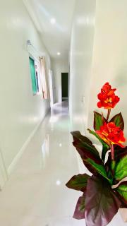 Modern 2BR House - 9
