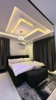 2bedroom velvet apartment 24hrs light and wifi - 7