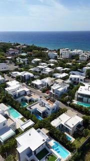 Opulent Villa - Oceanfront Com Sosua Ocean Village - 2
