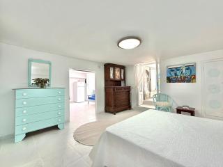 Zoe's vintage house - 2