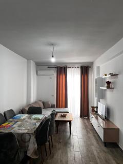 Aliaj Apartments 2 - 4