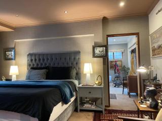 The Little Mongrel Deluxe Space Bryanston - 8
