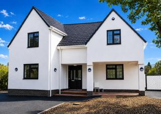 Luxury 8-Bed House All En-Suite Free Parking - 0