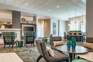 Residence Inn by Marriott Calgary South - 1