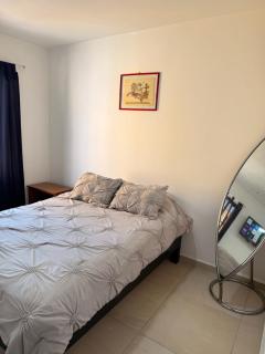 Spacious full house - 1