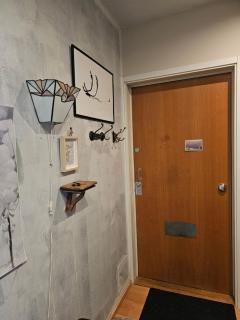 Quiet room near everything in a shared apartment - 2