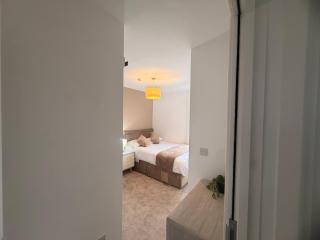 Brook Terrace - 6
