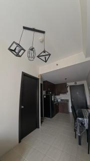 Pioneer Woodlands Tower 4 1 BR in Mandaluyong near BGC & Makati - 2