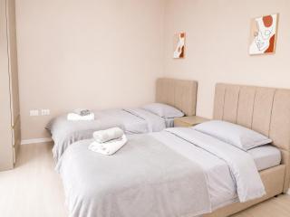 Sky Vista Apartment - 5