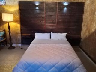 Antic house - 5