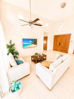 4-Suite Tranquil Retreat in Sosua Ocean Village - 2