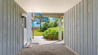 Salty Dolphin by Bayley Vacation Rentals - 6