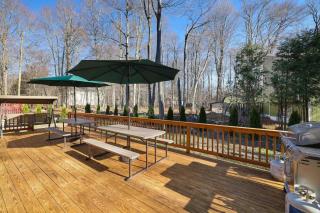 Luxury Modern 6BR Pocono Home Near All Attractions - 7