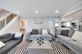 Luxury Modern 6BR Pocono Home Near All Attractions - 4
