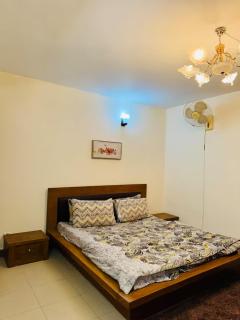 Luxury 2 BD APT Central Murree Near GPO Chowk - 7