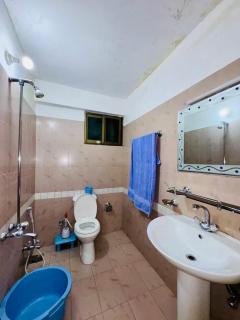 Luxury 2 BD APT Central Murree Near GPO Chowk - 3