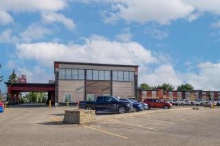 Best Western PLUS City Centre Inn - 2