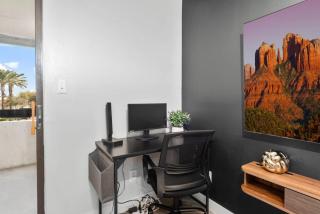 Chill 2BR Near ASU, Pool, Grill, Parking,Pet Frndly - 4