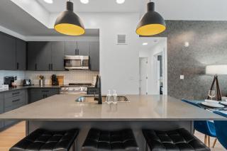 2BR and 2BA Near Events, Dining, and TRAX - 2