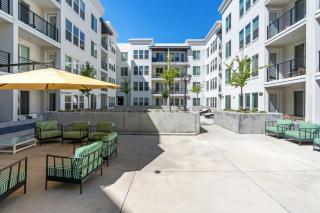 Chic 2Bed, 2Bath Apartment near Temple Square - 3