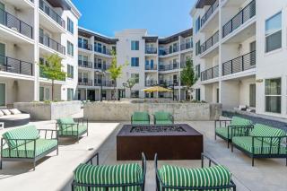 Chic 2Bed, 2Bath Apartment near Temple Square - 4