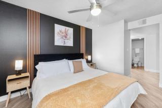 Sleek 2BR Near ASU, Pool, Grill, Parking,PetFrndly - 4