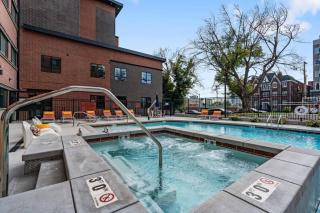Unique 2BR SLC Short Walk to Temple, Shops, Food - 6