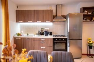 RING Family Residence - Spacious 2 BR Apartment, Tub and Shower, Free Underground Parking, Terrace - 8