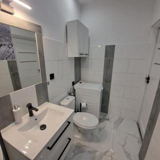 Noclegi Piastów 25 - 1
